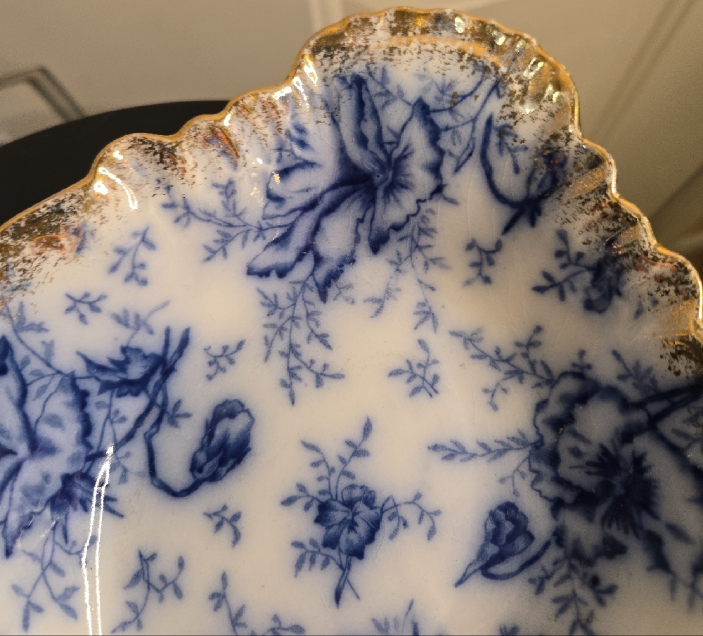 Antique Warwick China Flow Blue Floral Porcelain Trinket Dish with Gold Rim - Picture 13 of 14